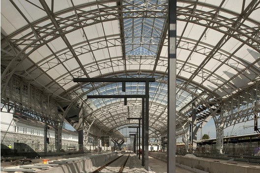 AS_Architecture_Exterior_Salzburg train station 01